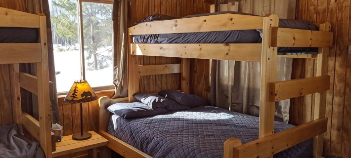 Rustic Retreat Cabin for Families/Sm Groups, "Shalom" Hoteles en Condado de Douglas