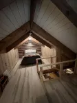 隱於林中的非常私密原木小屋，放鬆&斷網 - 4 星級