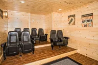 5 Miles to Gatlinburg! Indoor Heated Pool/ Theater Room/ Hot tub/ Amazing Views! - Private Pools