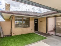 Wapato Point Halmalka Condo 510B 3 Bed 2 Bath Sleeps 8, Lake Views, Next to Pool Hotéis em Manson