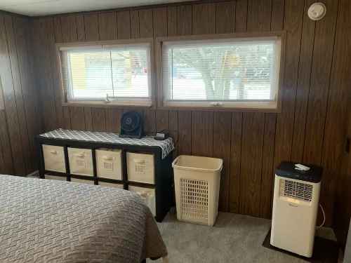 Walking distance to beaches and downtown - Wifi