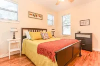 Downtown oasis, walking distance to Capitol, UT, Zilker Park, music venues - 방갈로
