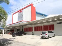 Helsinki Hotel Palu Hotels in de buurt van Mutiara SIS Al-Jufri International Airport