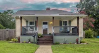 University Mill House, King, Backyard Oasis, Hammock, Porch, Parks - Wi-Fi