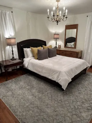 Charming Ranch Style House Across from Mercyhurst University - 3-Star