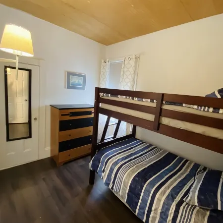 Cozy Salem Getaway. Historic Home Near All the Sights