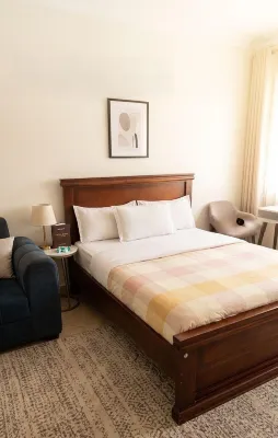 PANDA HOTEL - 2-Star