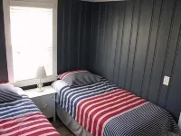 Cute cottage with a private beach Hotel berhampiran Rumah Api Point Judith