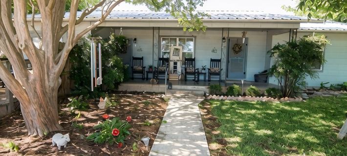 Pet friendly; Close to wineries; Great for girls weekend or family getaways Hotels in Fredericksburg