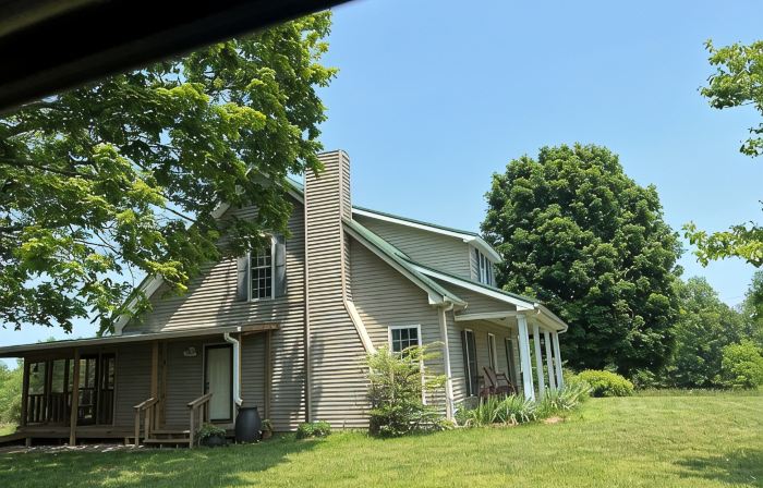 Peace and quiet of country living within minutes of city amenities.