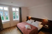 Hotel am Burgmannshof - parking