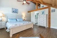 Waterfront, Gulf View, Pool is Now Open Tennis, Pickleball, Kayaks, Sup, Dock - 4-Star