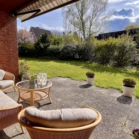 Ferienhaus in Strandnähe mit Etwas Meerblick, Balkon, Loggia, Garten in Meierwik
