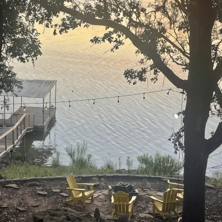 LakeSide Reel Paradise Brownwood big family dock for fishing/close to state park