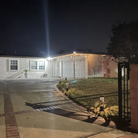 Entire Newly Renovated House in North Pomona
