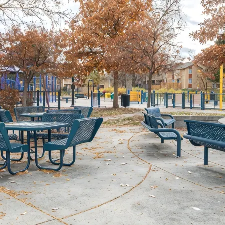 NEW Cozy Renovated Townhome | 25 min to Denver
