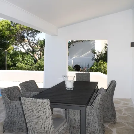 House by the sea, private pool, sea view, roof terrace, air conditioning, WLAN, sep. Studio
