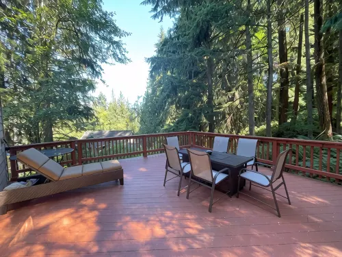 Forest Haven • King Suite • Near Trails & Lakes - 4-Star