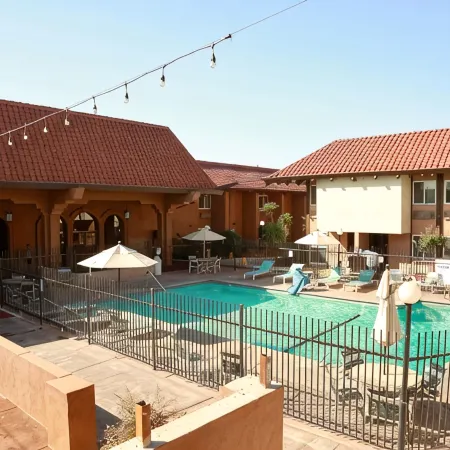 Ramada by Wyndham Fresno North