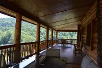 Bear Trail Lodge  - Potter County Vacation Home - Wifi