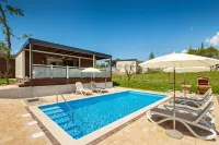 Premium Camping Homes Santa Marina, Lanterna - Ylellinen