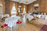 Château d'Ermenonville - Baarit