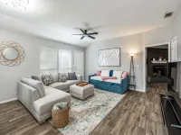 Cozy Executive Home in Central Frisco - 4-Star