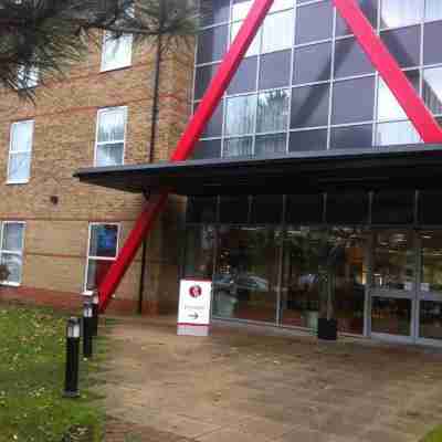 Ramada by Wyndham London Stansted Airport Hotel Exterior