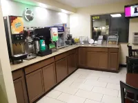 弗吉尼亞里士滿機場速8酒店 桑茲頓酒店