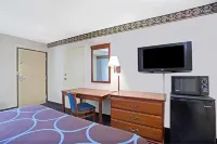 Super 8 by Wyndham Suwanee Hoteles en Suwanee
