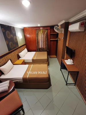 Issoria Hotel Hotels near Masjid Muhajirin, Felda Melati Jengka 11