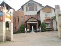Diamond Resort Bien Hoa Hôtels à : 