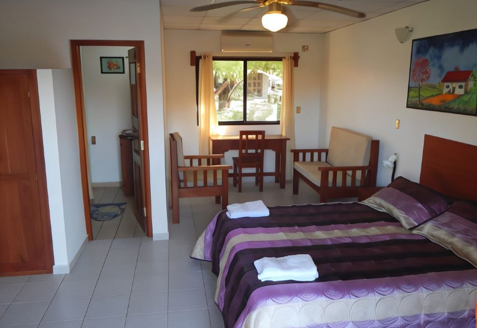 Pedasi Sports Club - Housity