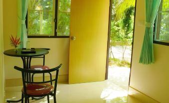 Suan Bang Bon Guest House