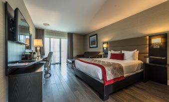 Ramada by Wyndham Ottawa on the Rideau