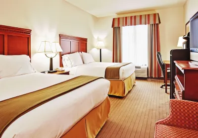 Holiday Inn Express & Suites Dyersburg