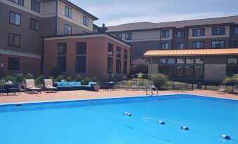 Comfort Inn & Suites South Burlington