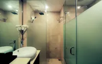 Grand Edge Hotel Semarang