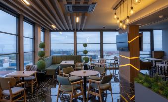 Ramada Encore by Wyndham Istanbul Avcilar