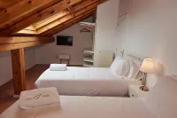 Abba Comillas Apartments Hôtels à : Valdaliga