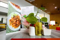 Lakeview Terrace Resort Pengerang - Breakfast