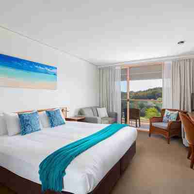 Charlesworth Bay Beach Resort Rooms