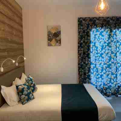 Hôtel Lacour Rooms