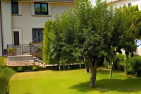 Residenza Giancesare Family Apartments