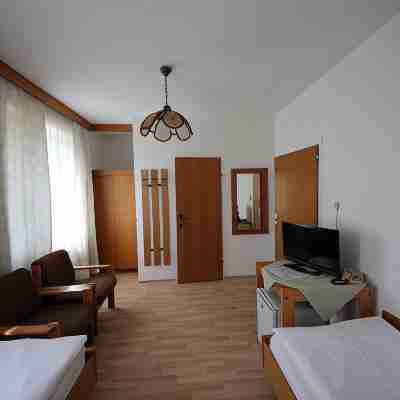 Hotel Kleinmünchen Rooms