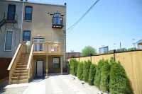 McCormick Place Guest House Hotels in Bronzeville