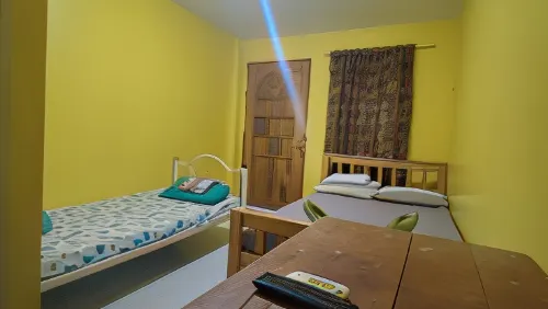 R & R (Rest & Relax) Guesthouse Hotels in Enrique Villanueva