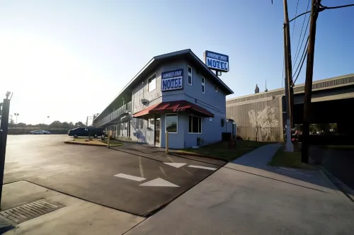 Airport Stay Motel Hotels in Upland
