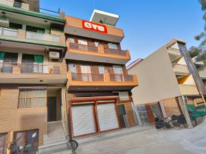 OYO Flapship Hotel Luxury Inn