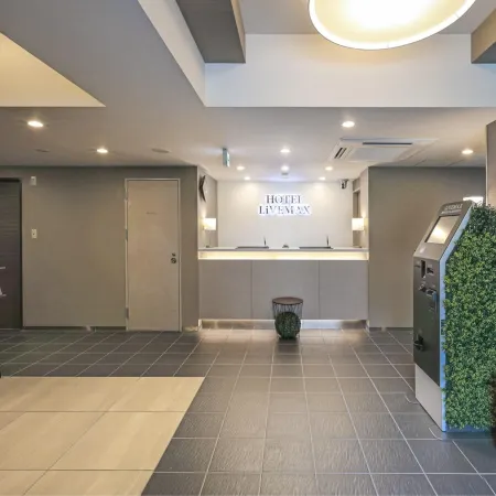 HOTEL LiVEMAX Shinjuku Kabukicho-Meijidori Отели рядом с достопримечательностью «Спа-комплекс Ruby Palace»